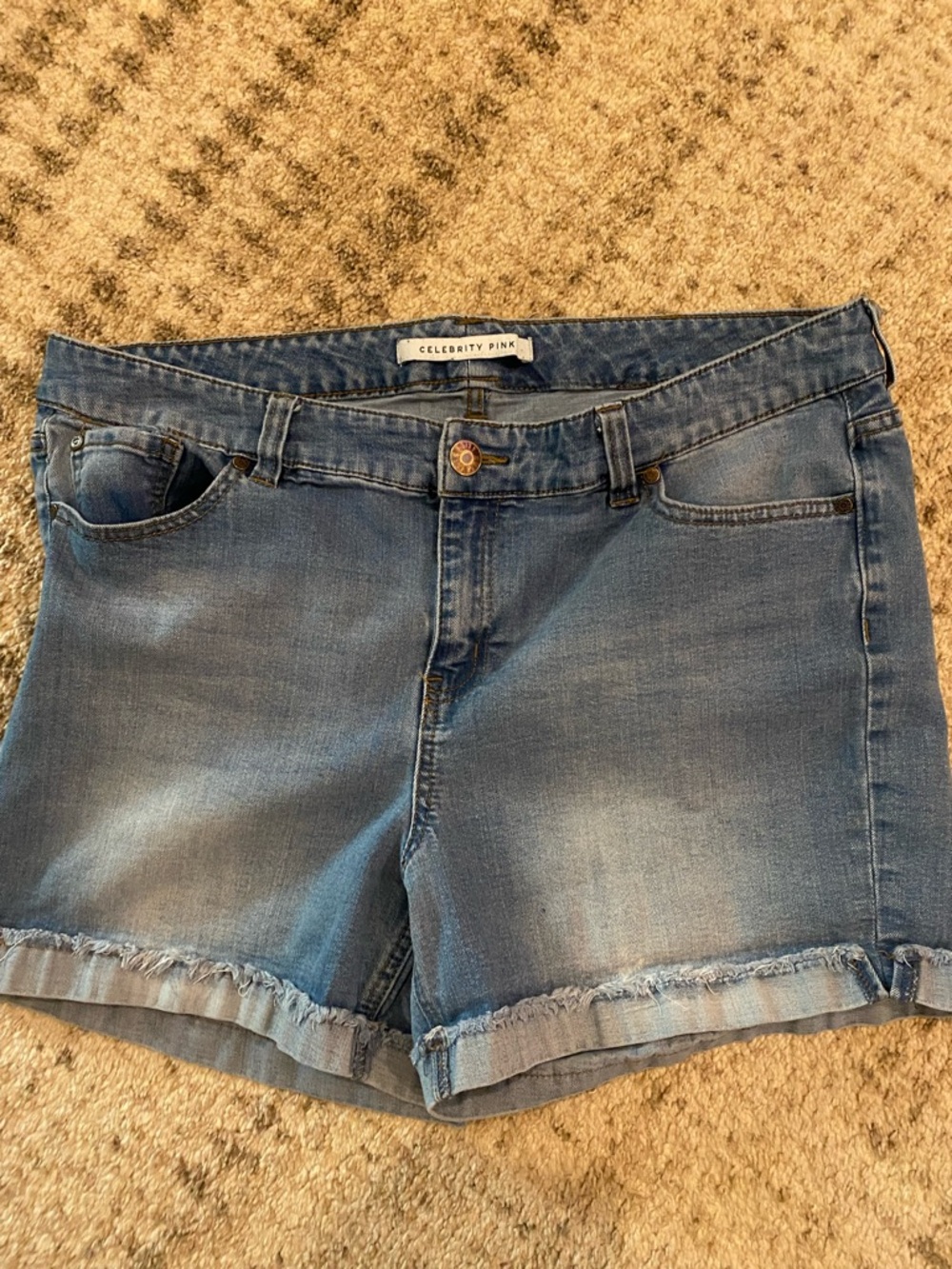 Celebrity Pink Medium Wash Denim Shorts - Blue Size 18